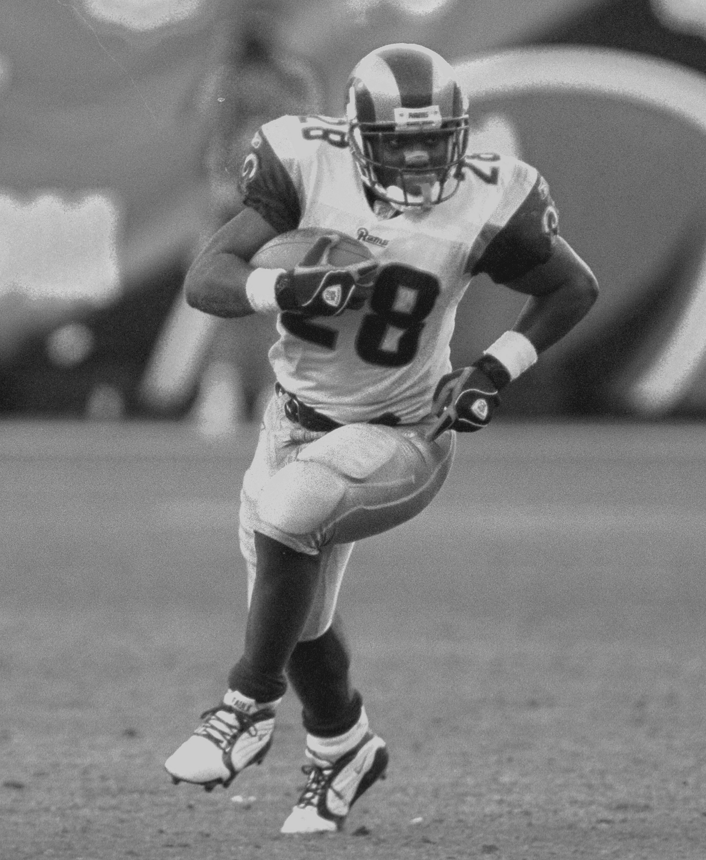 Marshall Faulk set records at SDSU before his NFL Hall of Fame career.